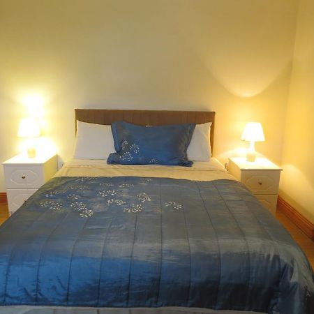 אניס Grey Gables B&B מראה חיצוני תמונה