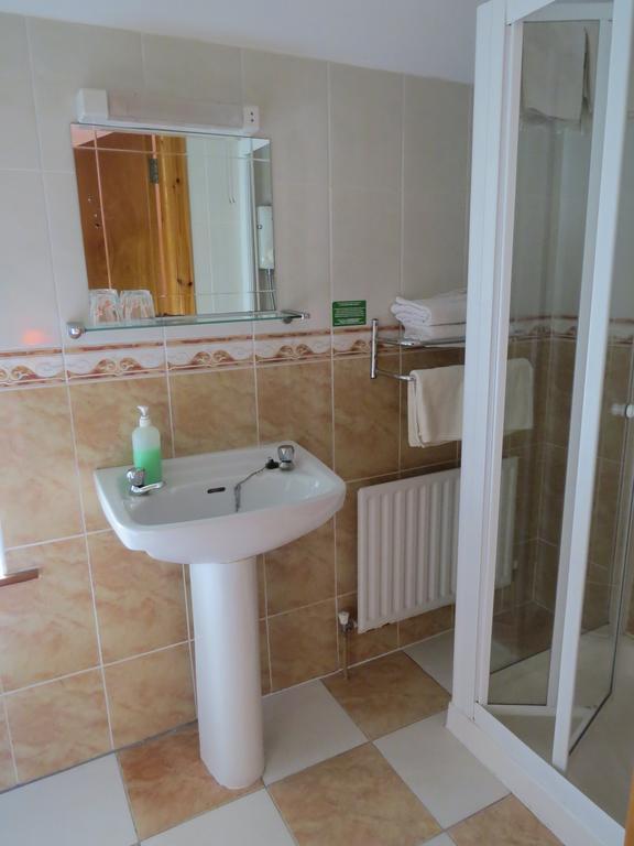 אניס Grey Gables B&B מראה חיצוני תמונה